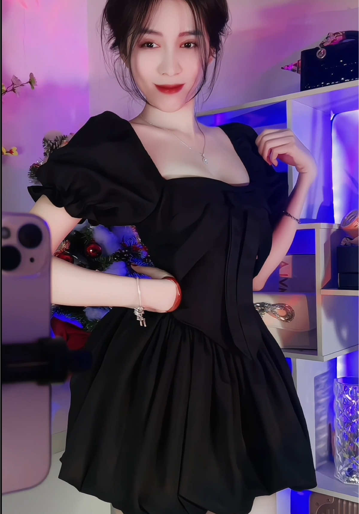 Trả lời @Hậu Thị Có màu đen đây b ui #sarahduongreview #sarahduongvlog #reviewquanao #thoitrangnu #setdoxinh #learnontiktok #phaidepngaynay #reviewlamdep #vayxinh #setboxinh 