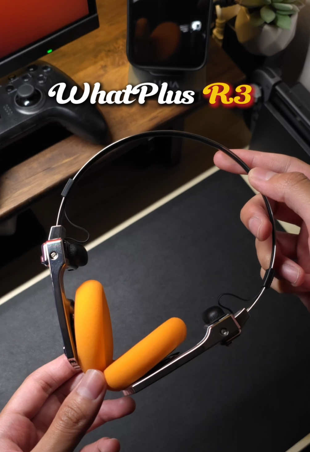 หูฟังสไตล์เรโทรที่เหมือนหลุดออกมาจากยุค 90s!! - WhatPlus R3 บอกเลยว่าดีไซด์สวยมากตัวเล็กน้ำหนักเบาพกพาง่ายแถมเสียงดีเกินคาด เบสโครตแน่น ใครชอบหูฟังแนวนี้ต้องลองง