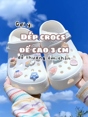 Dép crocs đế cao 3cm với nhiều sticker dễ thương lắm nè 🌷🍀 #LearnOnTikTok #moonstores66 #depcrocs #depsucnu #xuhuong #affiliatetiktok @Moon 