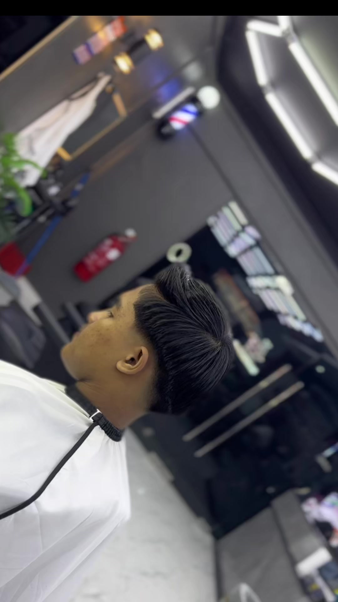resut apabila rambut kembang buat low fade😱 ngam tak? #barber #barbershop #hairstyles #haircut #men #lowfade #hairstyle #hairspray #LUQTREAT #LHBARBERSHOP 