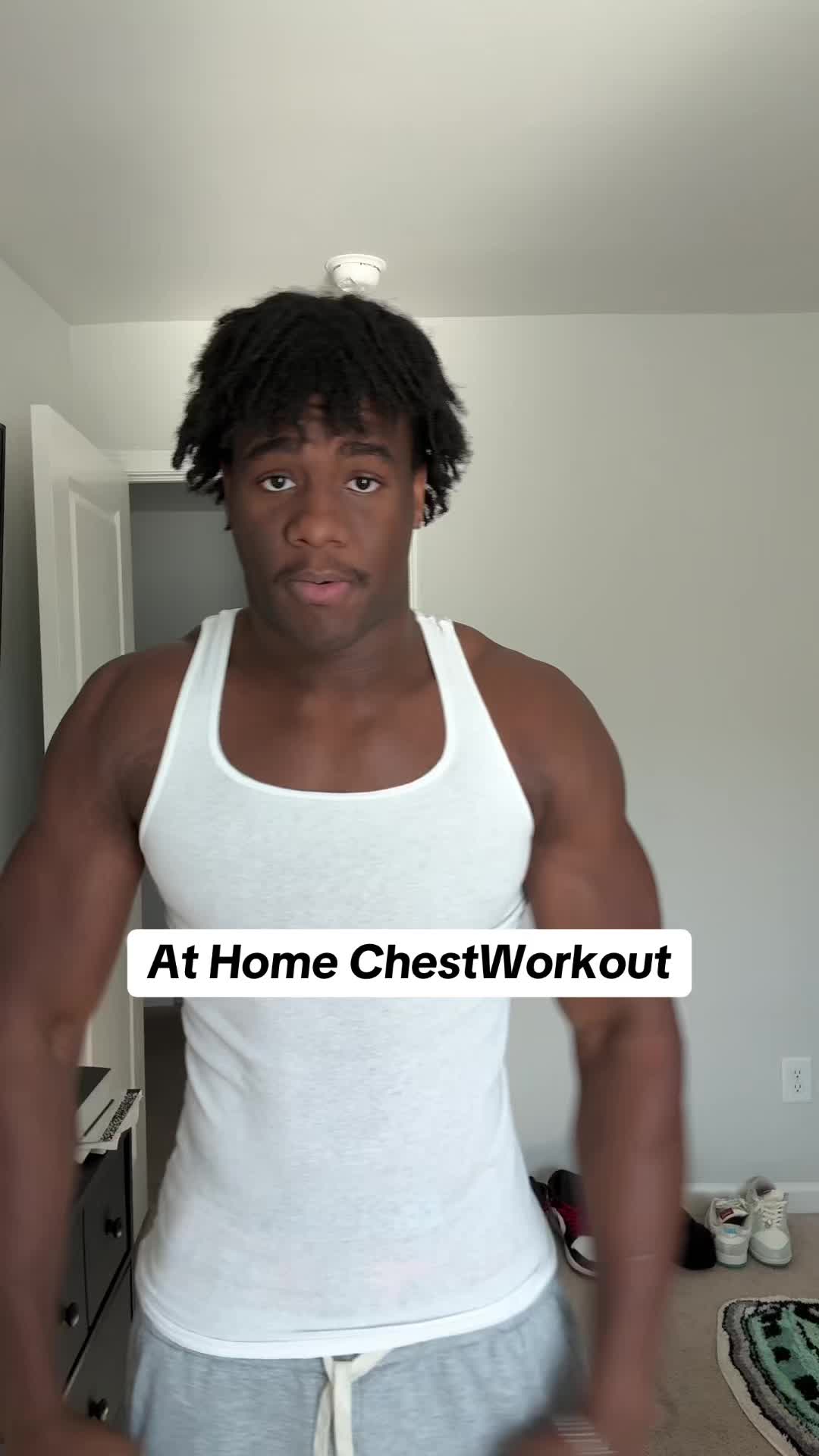 Chest workout #chestworkoutathome #homeworkout #athomeworkout #fypシ #fyp 