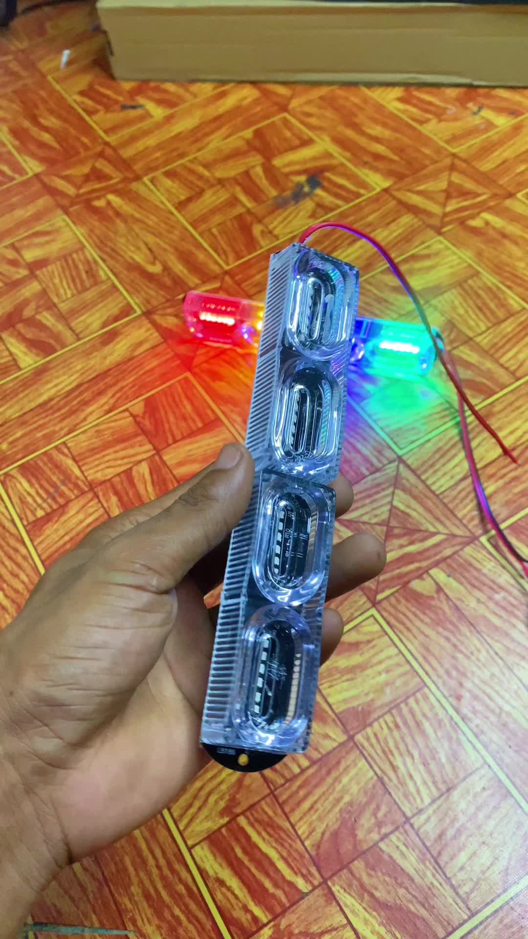 Lampu led kedip strobo otomatis bisa digunakan untuk semua jenis kendaraan 12/24v motor atau mobil bosku #strobo #kedipstrobo #lampukolong #ledkolong #lampugrill #lampubak 
