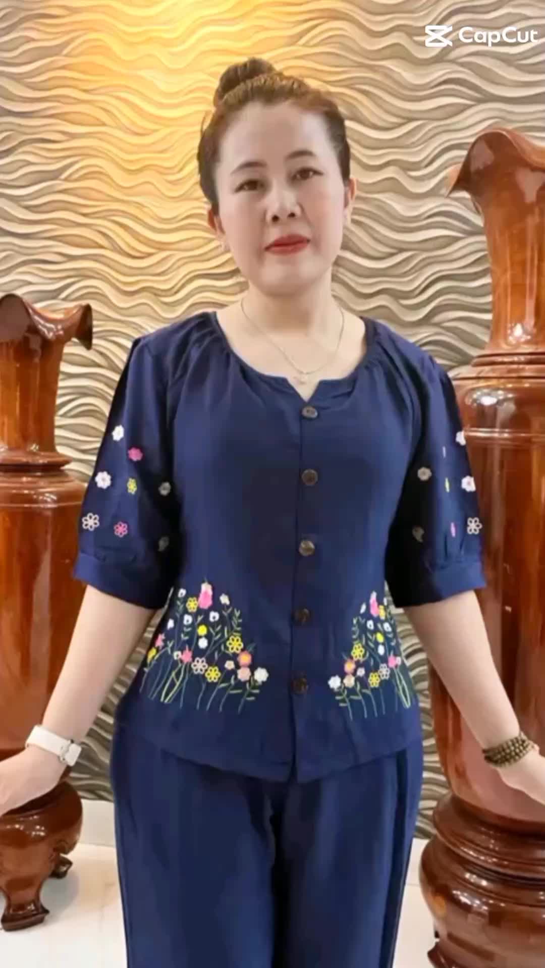 Bộ quần áo trung niên cho mẹ #xuhuong #viraltiktok #quanaonu #thoitrangnu #doboxinh #dobo #setbo #setboxinh #viral #hot 