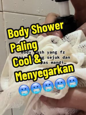 Kenapa baru jumpa #bodyshower yang bau fresh, cool dan segar lepas mandi ni sekarang??? Fz bagi 9/10 utk kesegaran body shower ni.. korang klu dah try nanti bagi feedback, kompom korang pun akan cakap segar dan wangi brand ni 🩷 macam bau parfume lelaki yg mahal #showergel #wangi #bausegar #fzmesie #racuntiktok #hioraicyfreshshowergel 