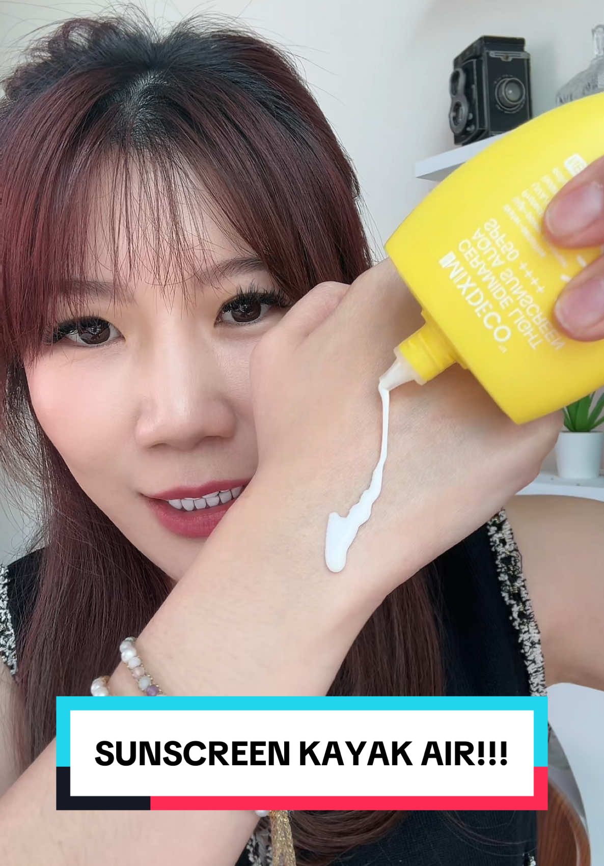 Sunscreen telur ringan parah gak whitecast!! #selvidjong #tiktokviral #cicimantul #fyp #sunscreen #sunscreenviral #mixdeco 