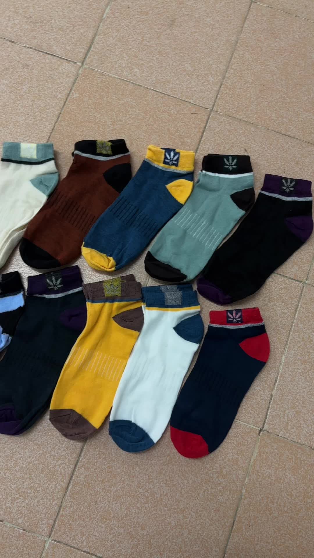 stokin murah 10 pasang meriahh betull #stokin #stokinmurah #socks #stokinviral #foryou #readystock #unisex #xyzbca 