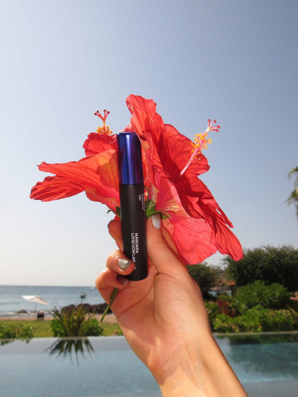 long cow lashes, aprueba de agua y playa? 🌺 #sarellycreativolab #annasarelly #maquillajesarelly #rimelsarelly #longcowlashes #VamosTikTokShop #TikTokShopMexico 