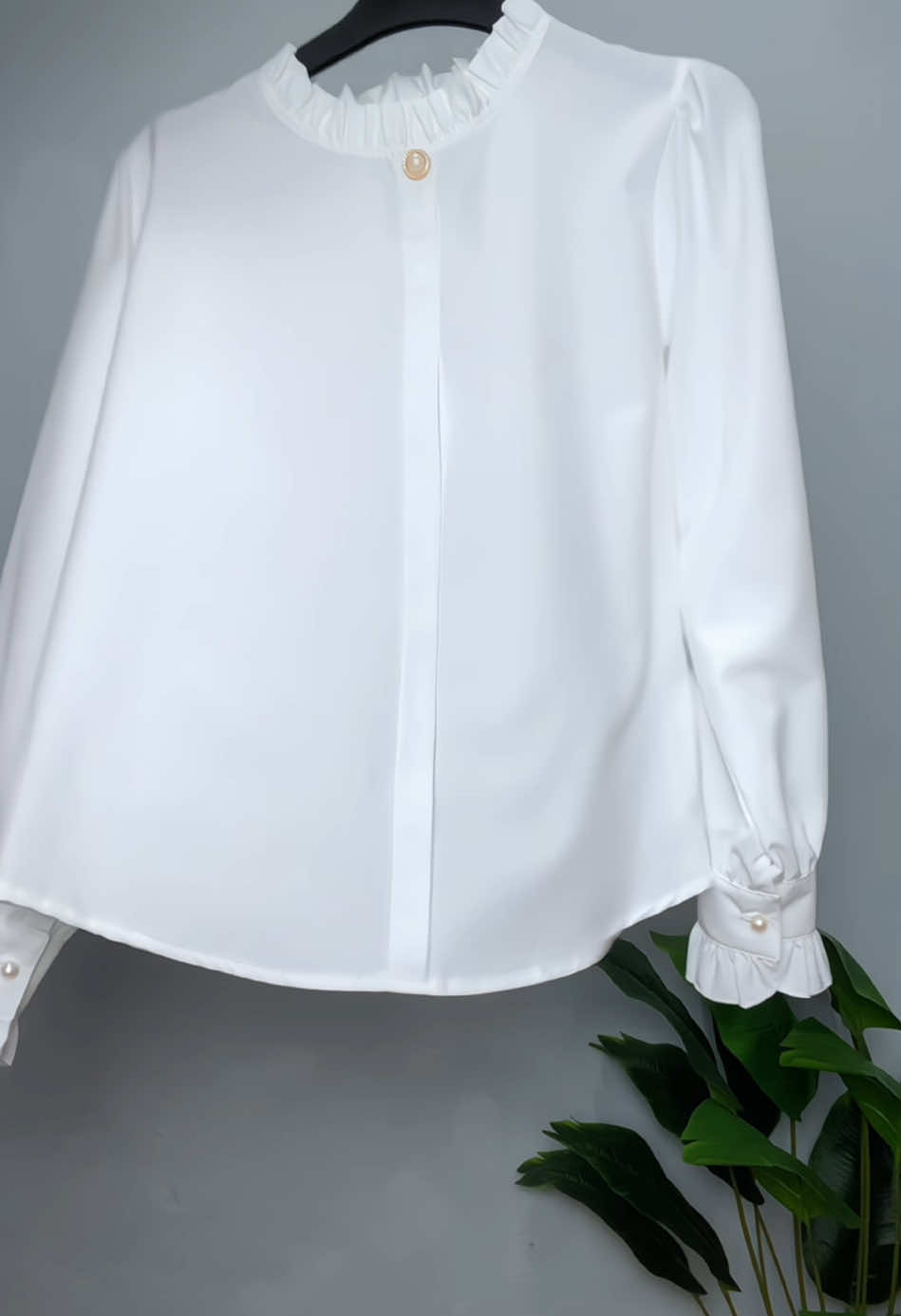 Áo xinh thiết kế mới về #sominu #somilua #somikieu #thoitrangnu #aodepdilam #macdepdilam #xuongdoxinhsg #fashion 