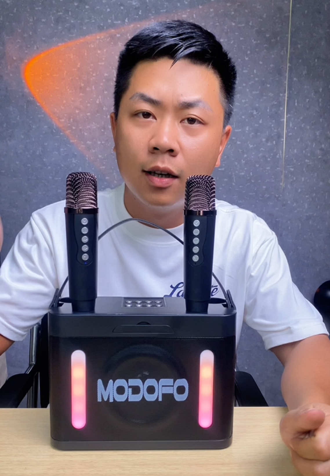 Loa nghe nhạc kèm mic hát karaoke cực hay #loa #shopnhatom79 #loanghenhac #loahatkaraoke #hatkaraoke #nghenhacmoingay 