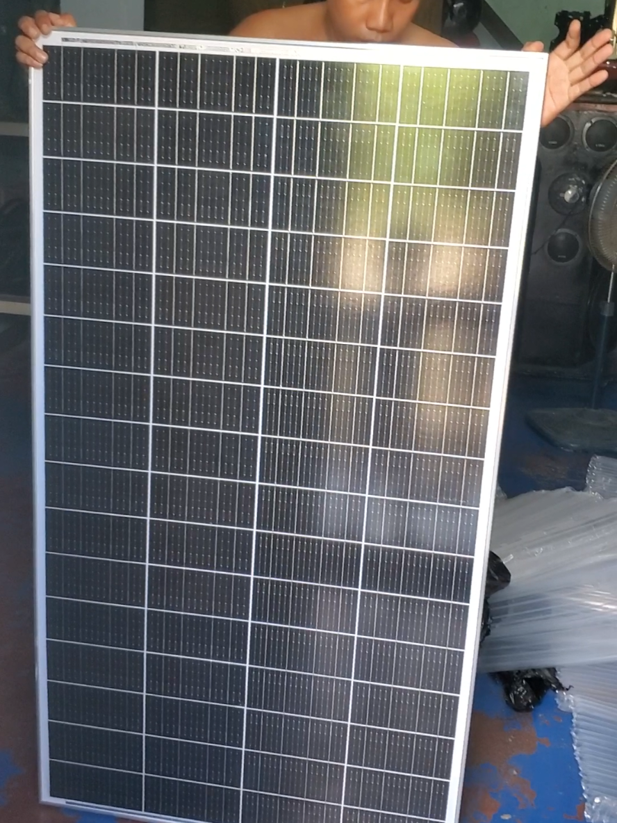 Legit shop click the yellow basket👇#fyp #foryou #fypviral #solarpanel #solarpanel200watts #recommendations #affordable #legitshop #trending 