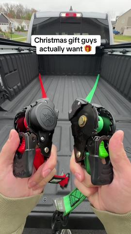 What guy wouldn’t want a set of these? They make a really good gift and they got the Rhino Retractable Ratchet Straps on sale right now #giftsforhim #giftsformen #openyoursuperstory #superbranddaybfcm #tiktokshopblackfriday