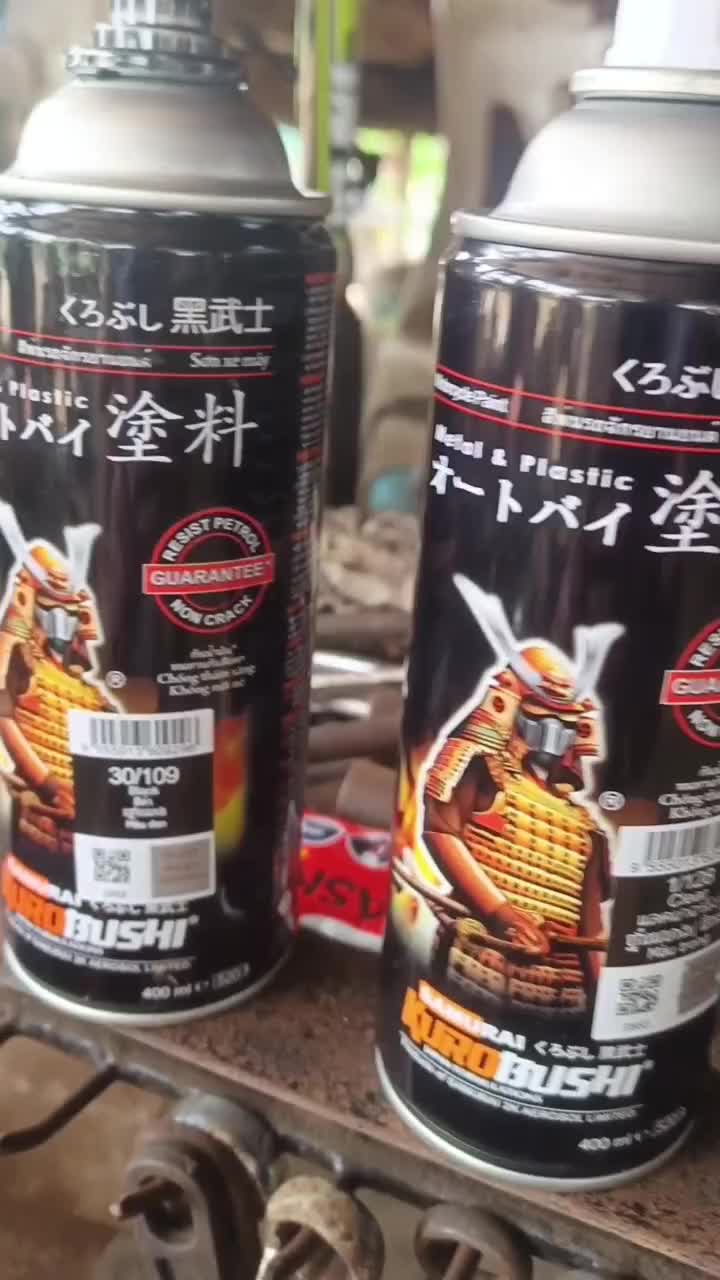 ikaw, mahilig kaba mag paint, at gusto mong pentorahan ang mga lumang parts ng iyong motor, o kaya gusto mong palitan ng kulay, no problems dahil meron na tayong samurai spray paint, anu pang hinihintay mo, check out na, salamat. 😊