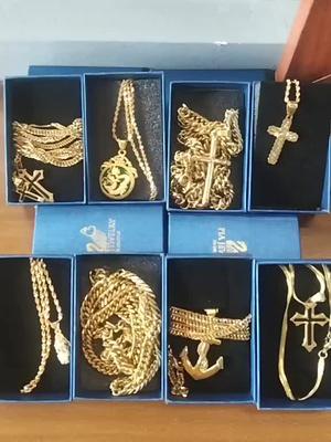 best quality stainless necklace and hypoallergenic.click yellow basket☝️☝️