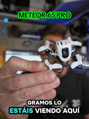 Betafpv METEOR 65 Pro Digital, con la DJI Air unit O4, increíble este pequeño tinywhoop con motores BRUSHLESS. Potente incluso en exterior, de lo mejor para aprender a volar drones FPV en acro. Es una pasada la potencia que tiene este pequeño drone FPV y lo mejor súper resistente para empezar Con la @radiomasterrc pocket, una emisora increíble para empezar. @Betafpv @betafpv_yasmineyan #betafpv #betafpvmeteor75 #leosuarez_ltc #droneoftheday #dronepilot #dronelife #dronefpv #drone #viralreels #fpvdrone #tinywhoop #betafpvmeteor75pro #radiomaster #radiomasterpocket #djio4 #meteor65pro