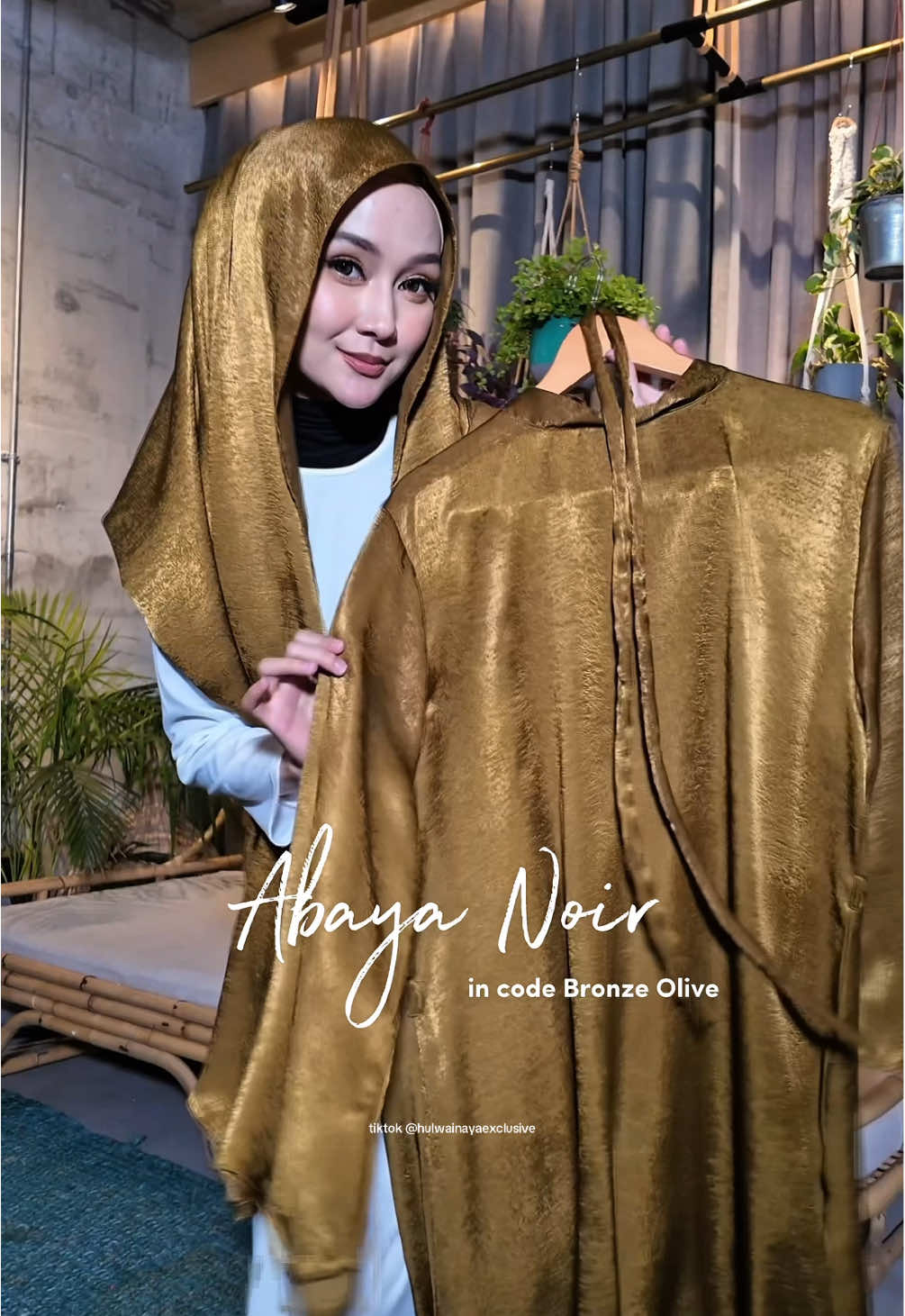haaa yang ditunggu tunggu sudah tiba 👀 sekian sebulan takde stock warna ni, baru harini min restock. maka pergi la beli skrg ya, jangan dah habis nanti tanya bila pulok nak restock. basah pala min nak jawab 😹 #fyp #grwm #OOTD #fyppppppppppppppppppppppp 