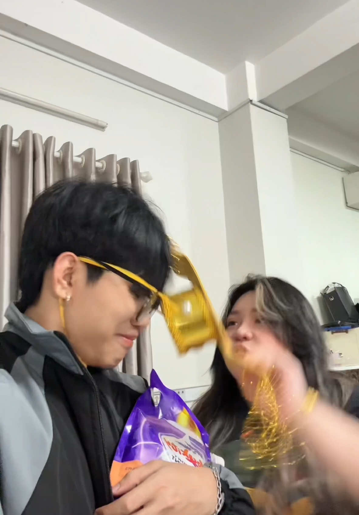 Mình đã dùng gì mà @Tainzo khen thơm ? #nguyenbeco #nuocgiat #joykity #j4f 
