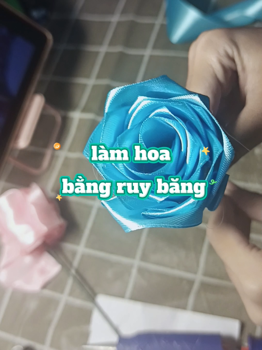 làm hoa tặng kỷ yếu ✨ #setlamhoabangruybang #hoaruybang #ruybang #handmade 