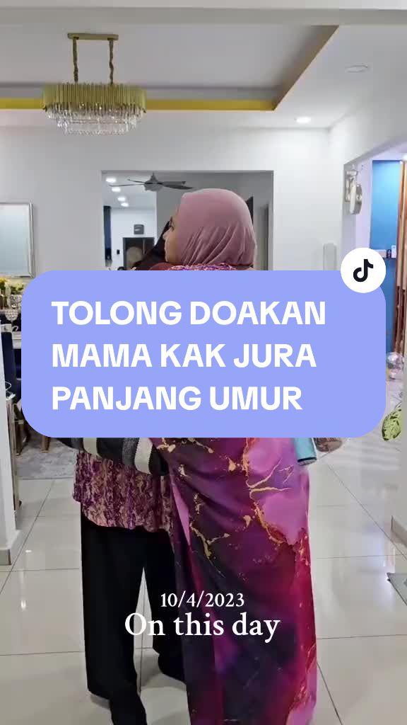 #onthisday TOLONG DOAKAN MAMA KAK JURA PANJANG UMUR YA. ALHAMDULILLAH SEKARANG NI DAH BOLEH JALAN LAJU DAH. #kakjura #foundermagika #magika #losyenmagika #becurelosyen 
