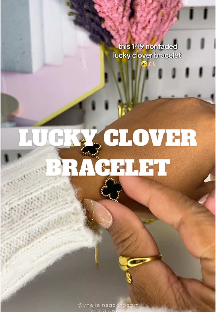 Im so inlove with my clover bracelet. 🥹🫶🏻 #clover #cloverbracelet #bracelet #braceletforwomen 