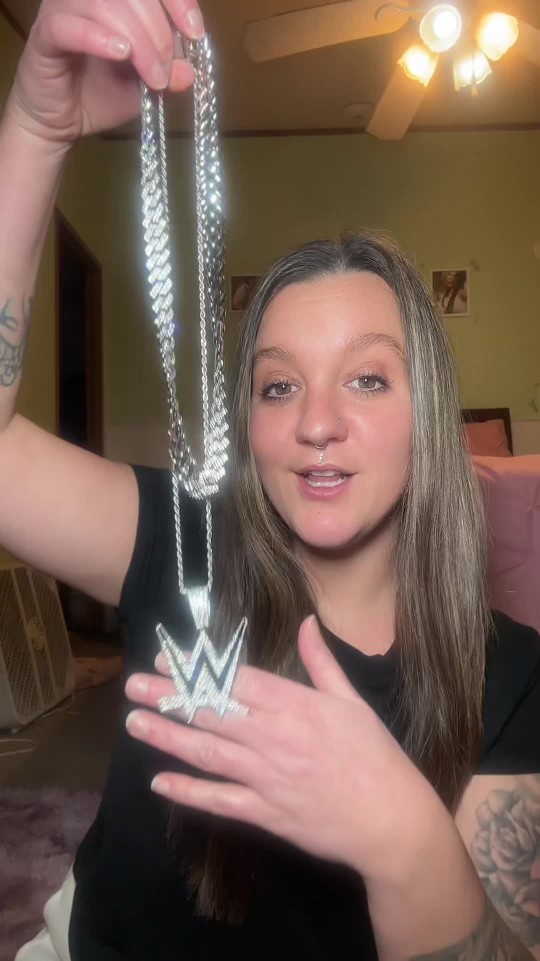 She loved it #wwe #wweraw #wrestling #wrestlingfan #wwefan 