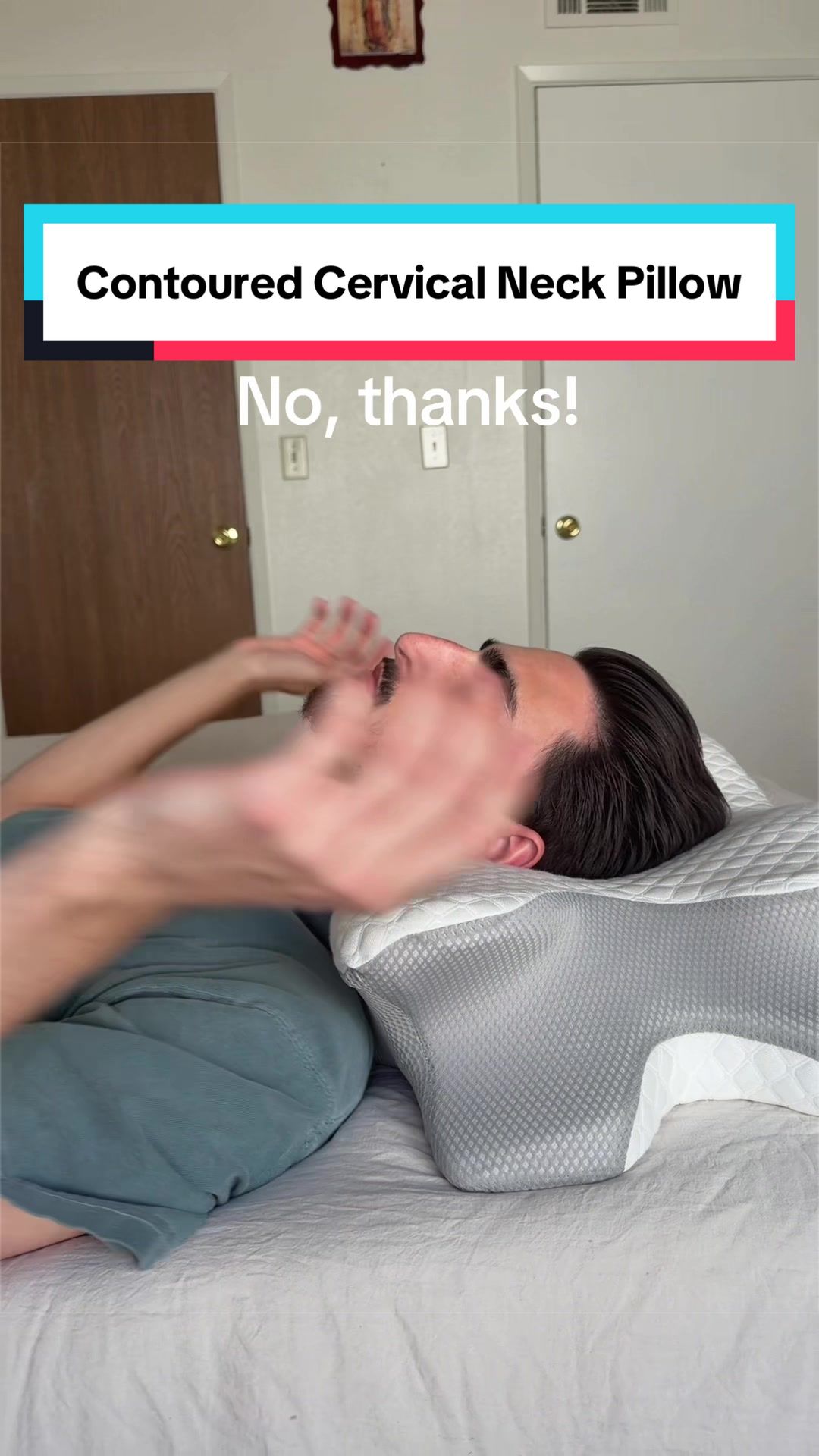 Get ready for comfy nights 😴💤 #cervicalpillow #doublechin #ergonomicpillow #healthysleep #memoryfoampillow 