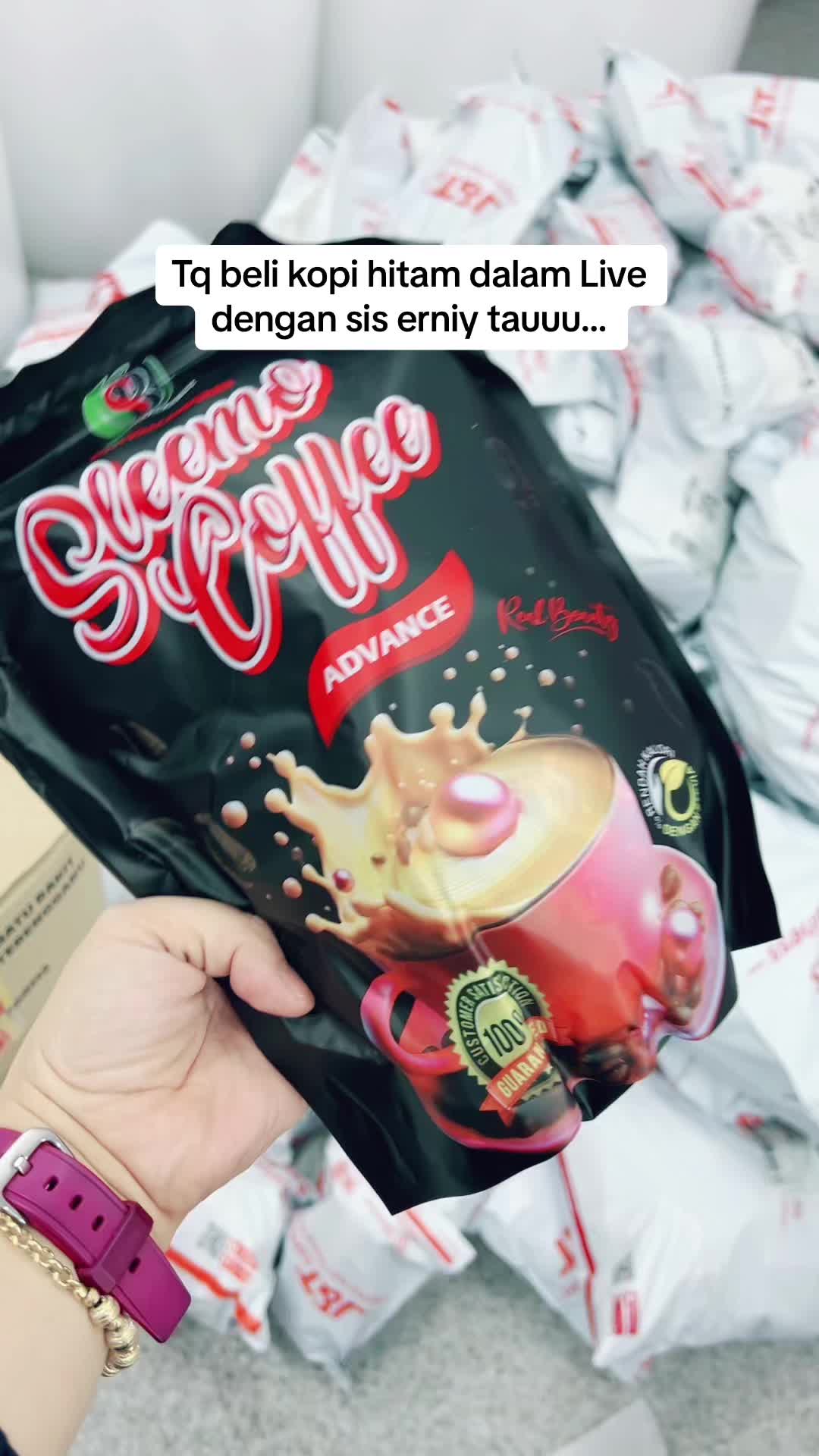 Tq beli kopi hitam dengan sis erniy tau..kopi jamu menjadi lajok #20sachet 1 pax