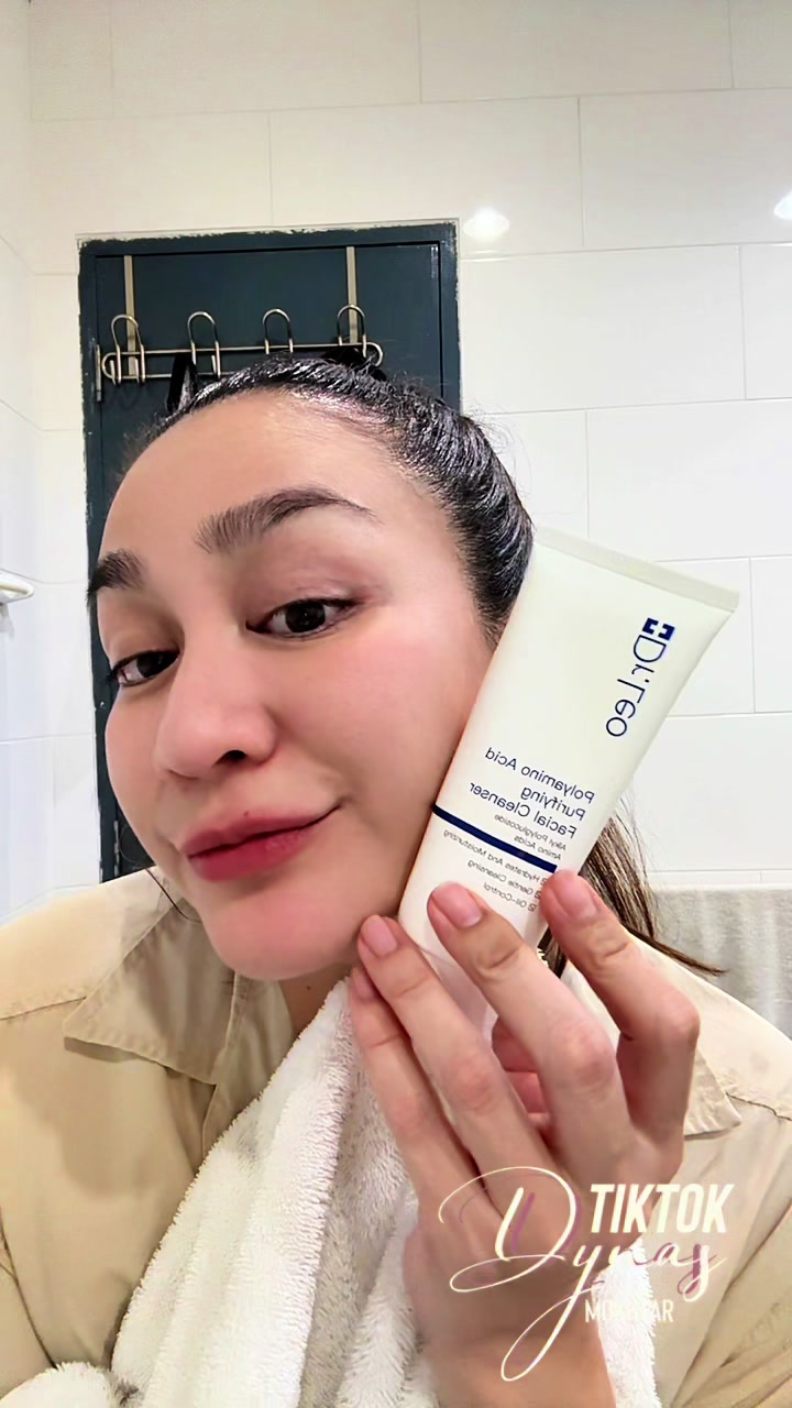#drleo #cleanser #drleoclenser #niceskin #noacne #titokdynasmokhtar #dynasmokhtar #shopwithdynas #shoppingdengandynas #shoppingwithdynas 